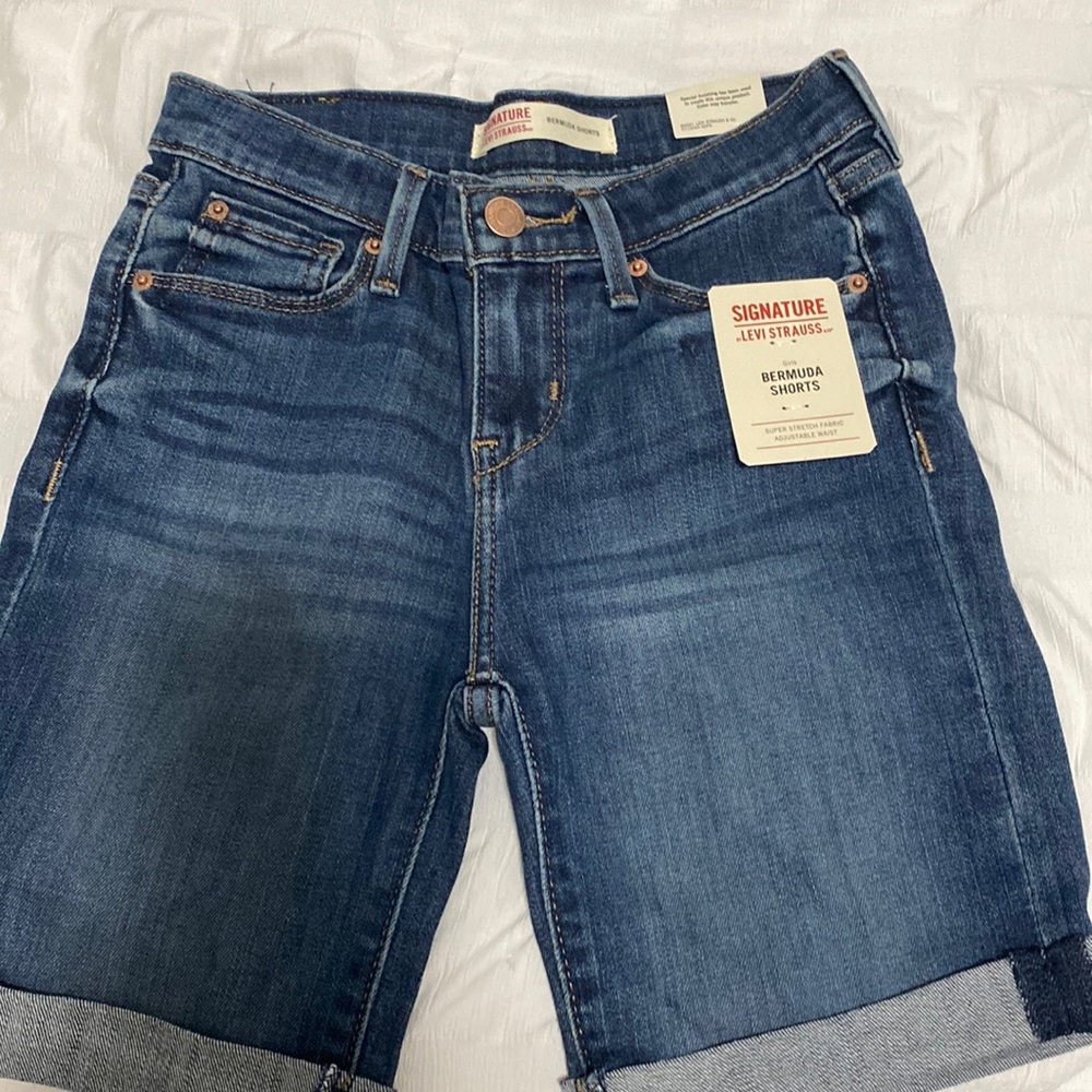 girls shorts size 8!!!